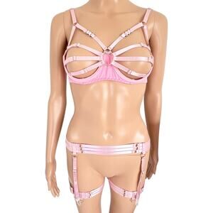 Chic Pink Strappy Bra Set
